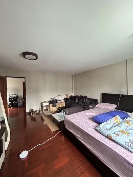 ซอย ฟิลิป ถนนประชาราษฎร์บำเพ็ญ 13, Bangkok, Huai Khwang, Bangkok, 3 Bedrooms, 310 sqm, Townhouse For Sale, by Pimlada Lertritrungmanee, 500611713 - DDproperty.com