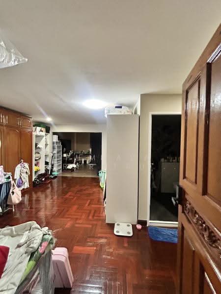 ซอย ฟิลิป ถนนประชาราษฎร์บำเพ็ญ 13, Bangkok, Huai Khwang, Bangkok, 3 Bedrooms, 310 sqm, Townhouse For Sale, by Pimlada Lertritrungmanee, 500611713 - DDproperty.com