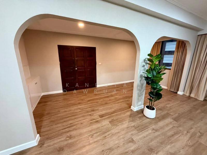Regency Court condominium, bangkok, 1 Khlong Toei District, Khlong Toei District, Bangkok, Khlong Toei, Bangkok, 4 Bedrooms, 360 sqm, Condo For Rent, by Kanrutai Dawruang, 500611714 - DDproperty.com
