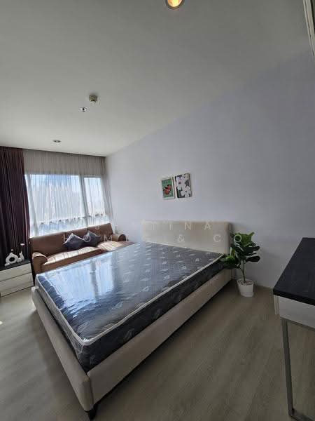 Life Ratchadapisek, Bangkok, 279 Ratchadapisaek Road, Huai Khwang, Bangkok, 2 Bedrooms, 65 sqm, Condo For Rent, by Jentina Homes & Co, 500611843 - DDproperty.com