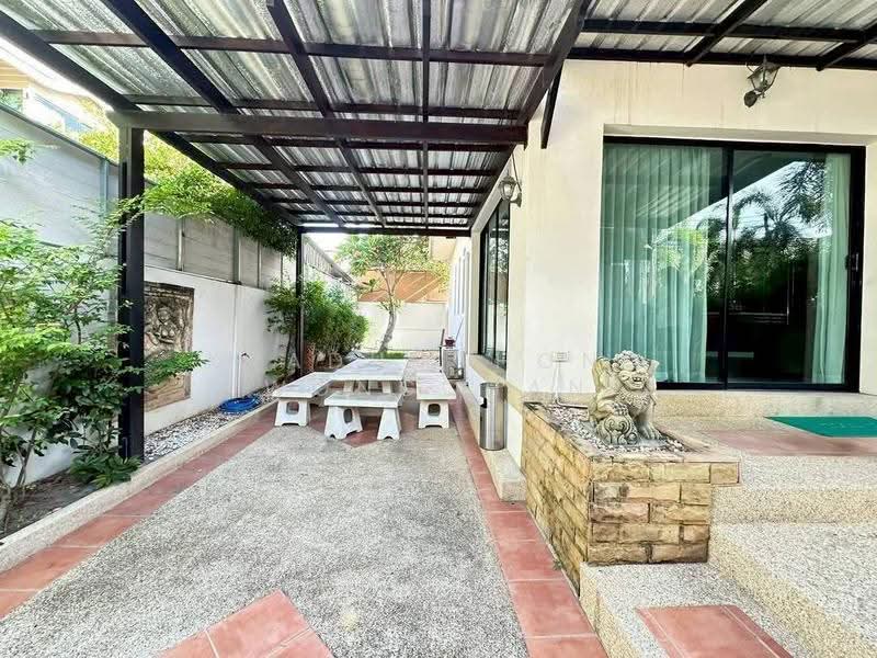 undefined, chon-buri, Nong Pru, Bang Lamung (Pattaya), Chon Buri (Pattaya), 3 Bedrooms, 195 sqm, Single Detached House For Rent, by Kradumthong Wongchan, 500611881 - DDproperty.com