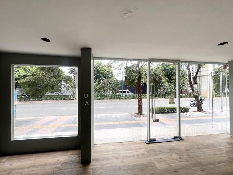 พื้นที่ให้เช่า อารีย์ สะพานควาย : Space for rent Ari, Saphan Khwaii, กรุงเทพ, พญาไท, กรุงเทพ, 78 ตร.ม., พื้นที่ขายของ ให้เช่า, โดย Sumitara Sampattavanija, 500611908 - DDproperty.com