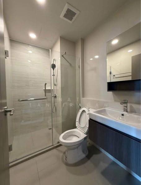 Aspire Onnut Station, Bangkok, Sukhumvit Road, Phra Kanong, Khlong Toei, Bangkok, 1 Bedroom, 27 sqm, Condo For Rent, by Nat Tantirapan, 500611913 - DDproperty.com
