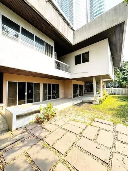 บ้านแฝด 5-ห้องนอน, กรุงเทพ, คลองเตย, กรุงเทพ, 377 ตร.ม., บ้านแฝด ให้เช่า, โดย Boonraksa Sopak, 500611979 - DDproperty.com