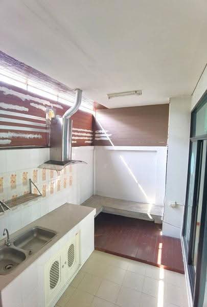 Leaton Town, Nonthaburi, Soi Ngamwongwan 23 Yeak 15/2, Bang Kra So, Muang Nonthaburi, Nonthaburi, 3 Bedrooms, 200 sqm, Townhouse For Sale, by วีระศักดิ์, 500611991 - DDproperty.com