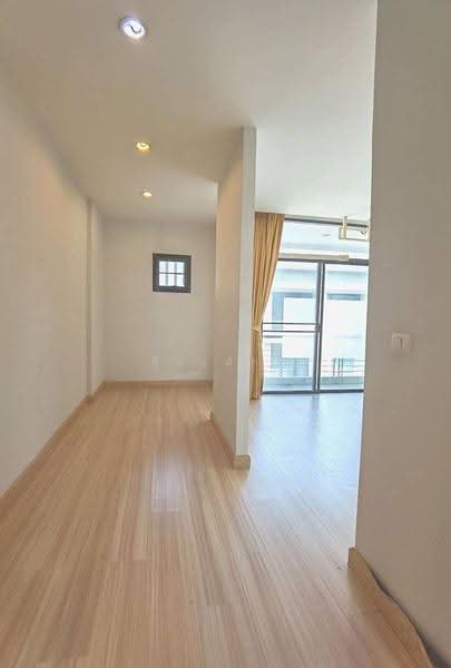 Leaton Town, Nonthaburi, Soi Ngamwongwan 23 Yeak 15/2, Bang Kra So, Muang Nonthaburi, Nonthaburi, 3 Bedrooms, 200 sqm, Townhouse For Sale, by วีระศักดิ์, 500611991 - DDproperty.com
