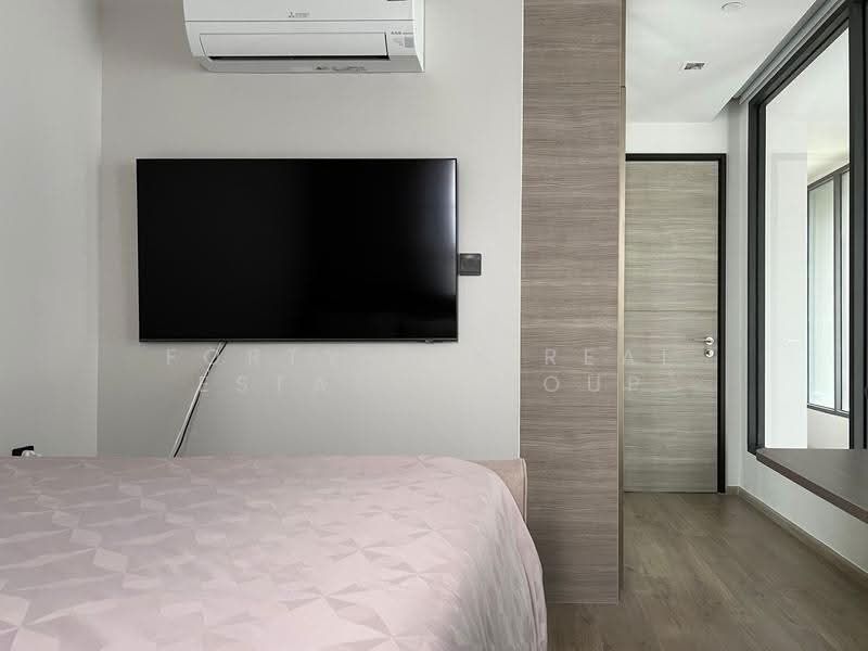 The Crest Park Residences, Bangkok, 1198 Phahonyothin Road, Jom Phon, Chatuchak, Bangkok, 1 Bedroom, 55 sqm, Condo For Rent, by Forty-Six Real Estate Group, 500612016 - DDproperty.com