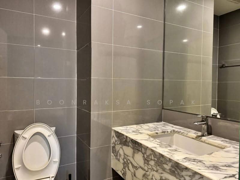 Q Chidlom-Phetchaburi, Bangkok, 1088 Phetchaburi Road, Makkasan, Ratchathewi, Bangkok, 1 Bedroom, 48 sqm, Condo For Rent, by Boonraksa Sopak, 500612028 - DDproperty.com