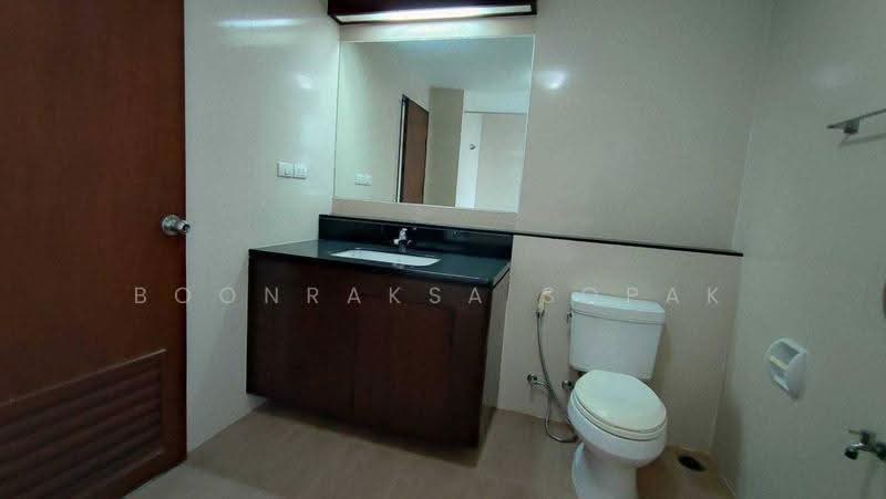 Y.O. Place, bangkok, 223 Soi Sai Nam Thip 2, Khlong Toei, Bangkok, 2 Bedrooms, 93 sqm, Apartment For Rent, by Boonraksa Sopak, 500612054 - DDproperty.com