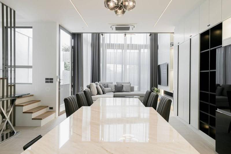 LUXE 35 Ratchada-Ladprao, bangkok, Soi Lat Phrao 35, Lat Phrao Road, Chan Kasem, Chatuchak, Bangkok, 3 Bedrooms, 263 sqm, Townhouse For Rent, by Boonraksa Sopak, 500612149 - DDproperty.com