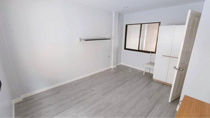 Baan Klang Muang Ratchada-Mengjai 1, bangkok, 522 50-151 Saha Kan Pramun Alley, Wang Thonglang, Bangkok, 3 Bedrooms, 160 sqm, Townhouse For Rent, by Boonraksa Sopak, 500612162 - DDproperty.com