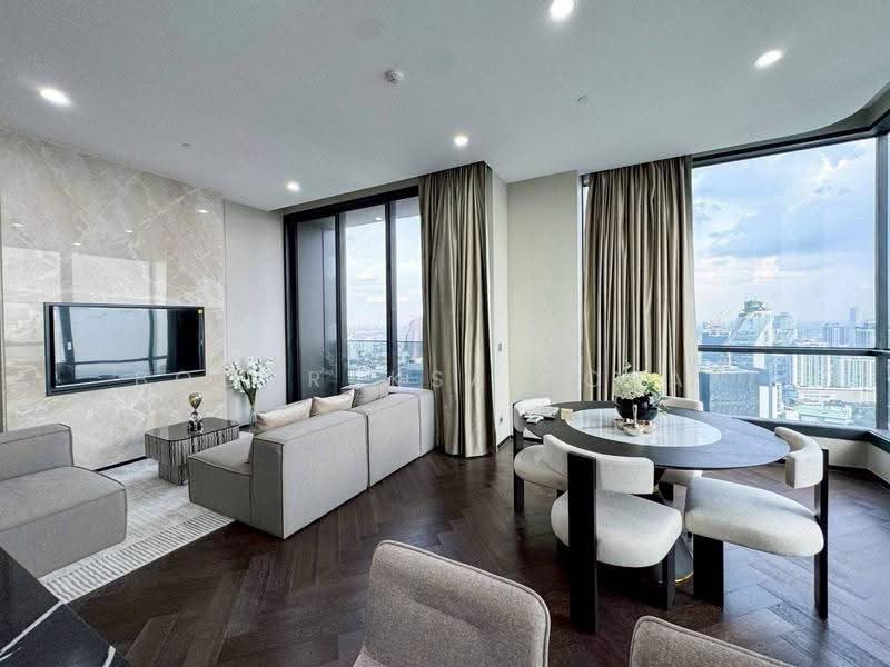 The Esse Sukhumvit 36, Bangkok, Soi Sukhumvit 36, Sukhumvit Road, Phra Kanong, Khlong Toei, Bangkok, 3 Bedrooms, 117 sqm, Condo For Rent, by Boonraksa Sopak, 500612170 - DDproperty.com