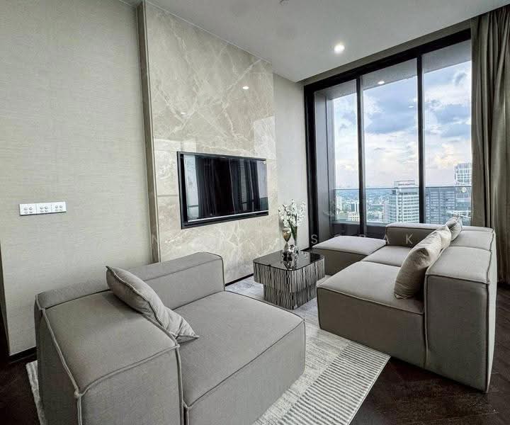 The Esse Sukhumvit 36, Bangkok, Soi Sukhumvit 36, Sukhumvit Road, Phra Kanong, Khlong Toei, Bangkok, 3 Bedrooms, 117 sqm, Condo For Rent, by Boonraksa Sopak, 500612170 - DDproperty.com