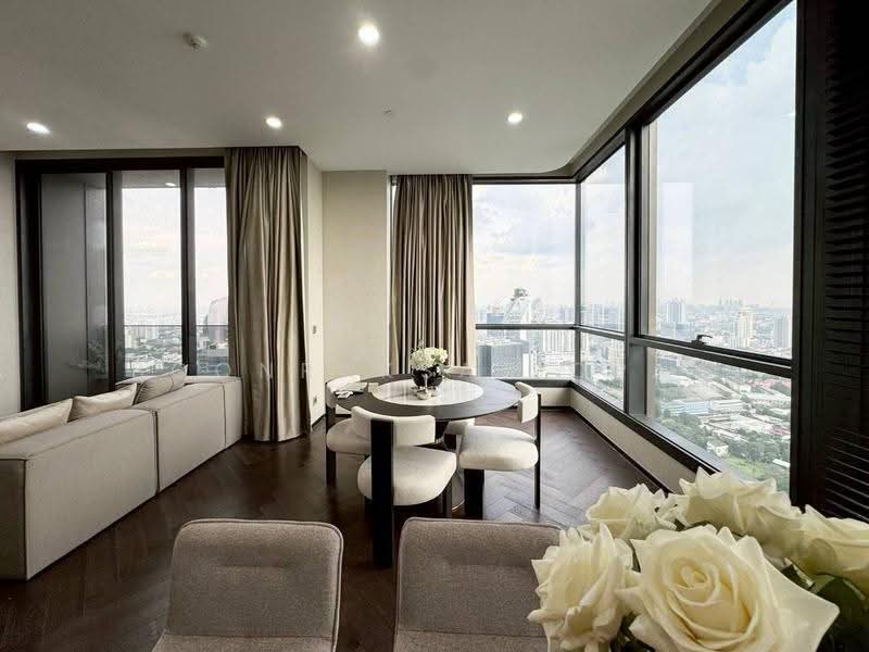 The Esse Sukhumvit 36, Bangkok, Soi Sukhumvit 36, Sukhumvit Road, Phra Kanong, Khlong Toei, Bangkok, 3 Bedrooms, 117 sqm, Condo For Rent, by Boonraksa Sopak, 500612170 - DDproperty.com