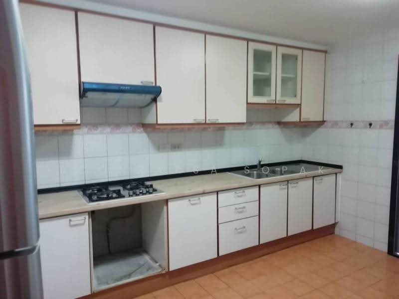 Sethiwan Residence, Bangkok, Soi Sukhumvit 13, Khlongtoei Nua, Watthana, Bangkok, 2 Bedrooms, 205 sqm, Apartment For Rent, by Boonraksa Sopak, 500612274 - DDproperty.com