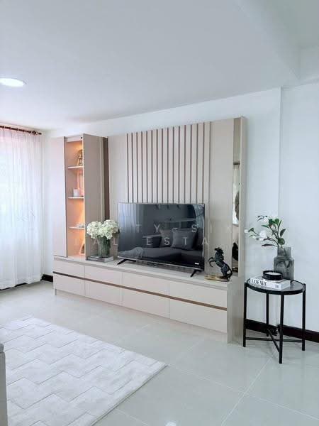 บ้านเดี่ยวหลังใหญ่ให้เช่า ทำเลใจกลางรัชดา–ห้วยขวาง, กรุงเทพ, ห้วยขวาง, กรุงเทพ, 450 ตร.ม., บ้านเดี่ยว ให้เช่า, โดย Forty-Six Real Estate Group, 500612597 - DDproperty.com