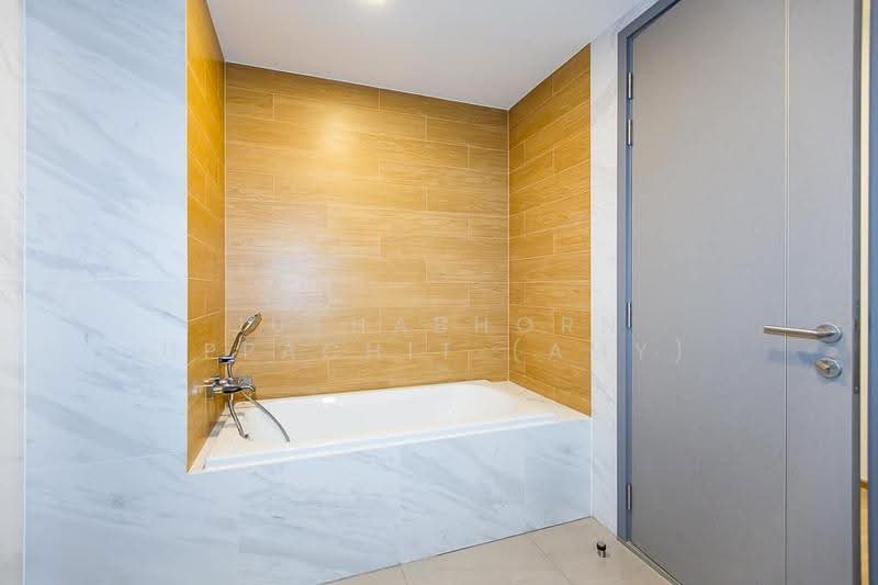 Taka Haus, Bangkok, 99 Soi Ekamai 10, Khlong Tan Nua, Watthana, Bangkok, 1 Bedroom, 44 sqm, Condo For Rent, by Juthabhorn Uppachit (Amy), 500612616 - DDproperty.com