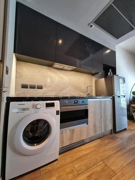 The Lofts Asoke, bangkok, Sukhumvit 21 Road, Khlongtoei Nua, Watthana, Bangkok, 1 Bedroom, 36 sqm, Condo For Rent, by Juthabhorn Uppachit (Amy), 500612620 - DDproperty.com