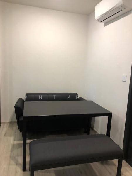 XT Huaikhwang, Bangkok, 244 Ratchadaphisek Road, Huai Khwang, Bangkok, 1 Bedroom, 30 sqm, Condo For Rent, by Vinit Arora, 500612635 - DDproperty.com