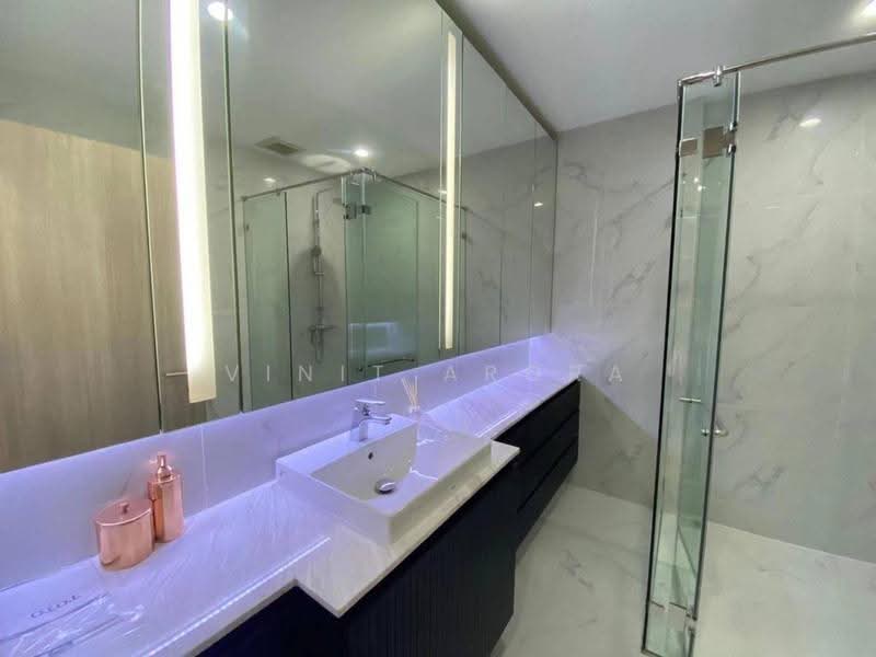 Noble Ploenchit, Bangkok, 1035 Ploenchit Road, Lumphini, Pathum Wan, Bangkok, 2 Bedrooms, 117 sqm, Condo For Rent, by Vinit Arora, 500612647 - DDproperty.com