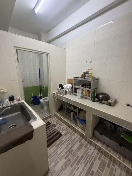 Best stay 394 homestay Prakanong near bts Bang chak, Bangkok, 394 สุขุมวิท 95, Bang Chak, Phra Khanong, Bangkok, 4 Bedrooms, 156 sqm, Townhouse For Rent, by Theeradet pakkrasae, 500612657 - DDproperty.com