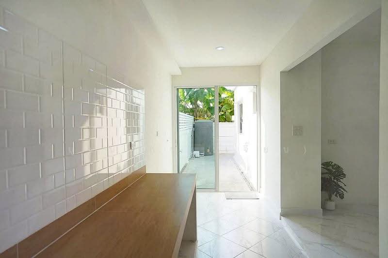 บ้านหลังริม 4 นอน หมู่บ้านพฤกษา วิลเลจ 5 วงแหวน – รัตนาธิเบศร์ (คลองถนน บางใหญ่) ใกล้เซ็นทรัล เวสเกต, nonthaburi, คลองถนน, Bang Mae Nang, Bang Yai, Nonthaburi, 4 Bedrooms, 130 sqm, Single Detached House For Sale, by บุษบากร (เจี๊ยบ), 500612707 - DDproperty.com