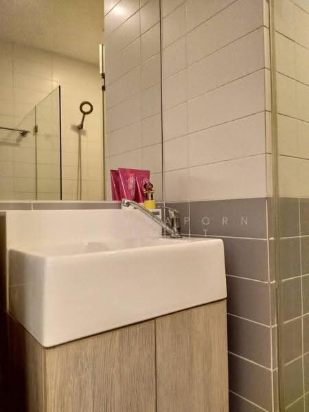 IDEO MOBI Rama 9, Bangkok, 90 Rama 9 Road, Huai Khwang, Bangkok, 1 Bedroom, 26 sqm, Condo For Rent, by Rattanaporn Khamlit, 500612723 - DDproperty.com