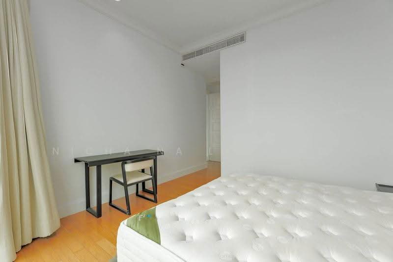 Royce Private Residences, Bangkok, 61 Soi Sukhumvit 31, Khlongtoei Nua, Watthana, Bangkok, 2 Bedrooms, 111 sqm, Condo For Sale, by Nicha Na Lampang, 500612848 - DDproperty.com