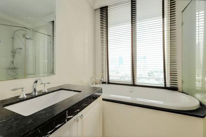 Royce Private Residences : รอย์ช ไพรเวท เรสซิเดนซ์ส, กรุงเทพ, 61 ซอยสุขุมวิท 31, คลองเตยเหนือ, วัฒนา, กรุงเทพ, 111 ตร.ม., คอนโด ขาย, โดย Nicha Na Lampang, 500612848 - DDproperty.com