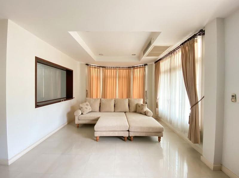 Ratchaphruek Chaloem Phra Kiat Rama 9, Bangkok, Dok Mai, Prawet, Bangkok, 3 Bedrooms, 220 sqm, Single Detached House For Sale, by PP Property, 500612885 - DDproperty.com