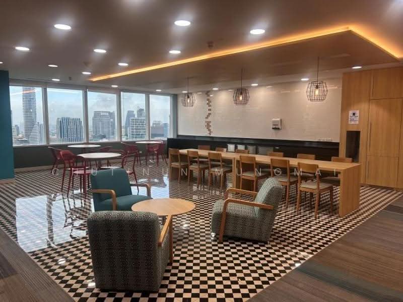 Large 1,086 sq.m. Office For Rent at CRC Tower, All Seasons Place, Bangkok, 87 Wireless Rd, Lumphini, Pathum Wan, Bangkok, , 1,086 sqm, Office Space For Rent, by Chutinun Mungmai, 500612912 - DDproperty.com