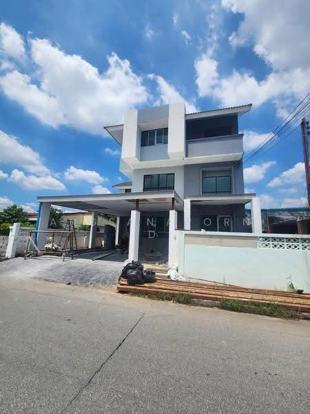 บ้านเดี่ยว 3 ชั้น นวมินทร์ 81, Bangkok, Nawamin, Bueng Kum, Bangkok, 4 Bedrooms, 278 sqm, Single Detached House For Sale, by Angsanaporn D, 500612936 - DDproperty.com