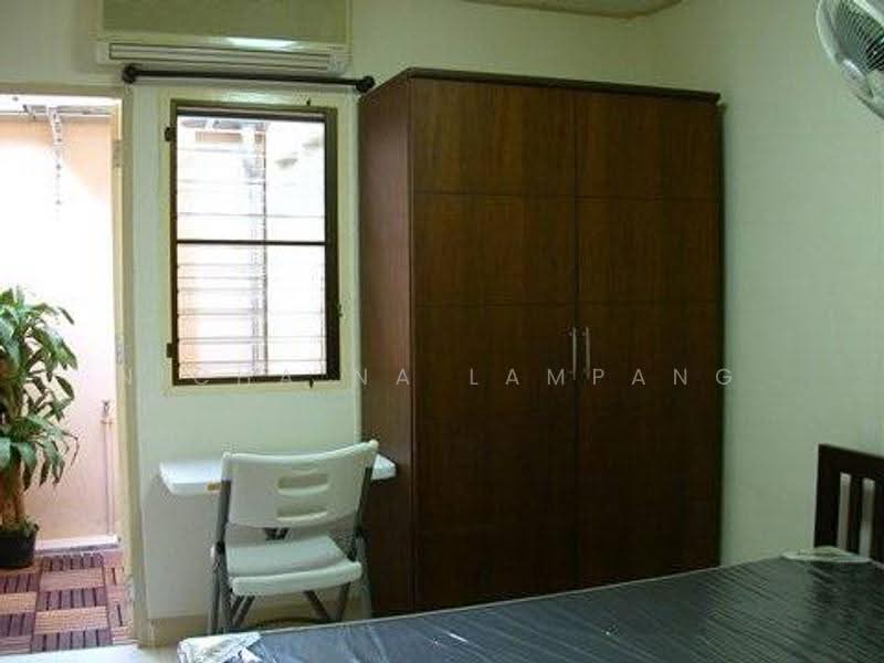 7-BR House, Bangkok, Din Daeng, Bangkok, 7 Bedrooms, 200 sqm, Single Detached House For Sale, by Nicha Na Lampang, 500612943 - DDproperty.com