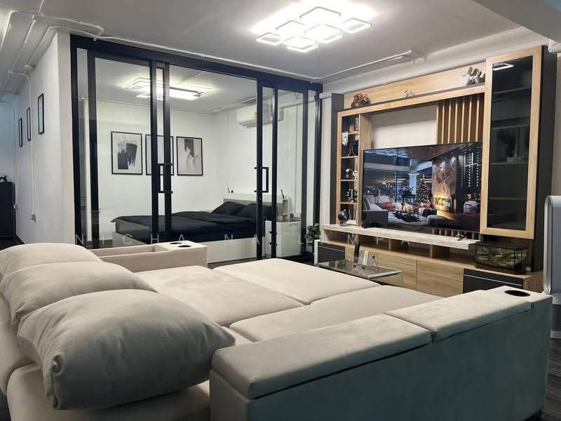 President Park Sukhumvit 24, Bangkok, 99 Sukhumvit 24 Alley, Khlongtoei Nua, Watthana, Bangkok, 1 Bedroom, 75 sqm, Condo For Sale, by Nicha Na Lampang, 500612971 - DDproperty.com