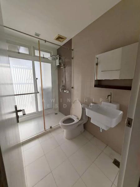 The Bloom Sukhumvit 71, bangkok, Soi Sukhumvit 71, Phra Kanong Nua, Watthana, Bangkok, 1 Bedroom, 32 sqm, Condo For Sale, by Kawinthip Wisesdenchai, 500613016 - DDproperty.com