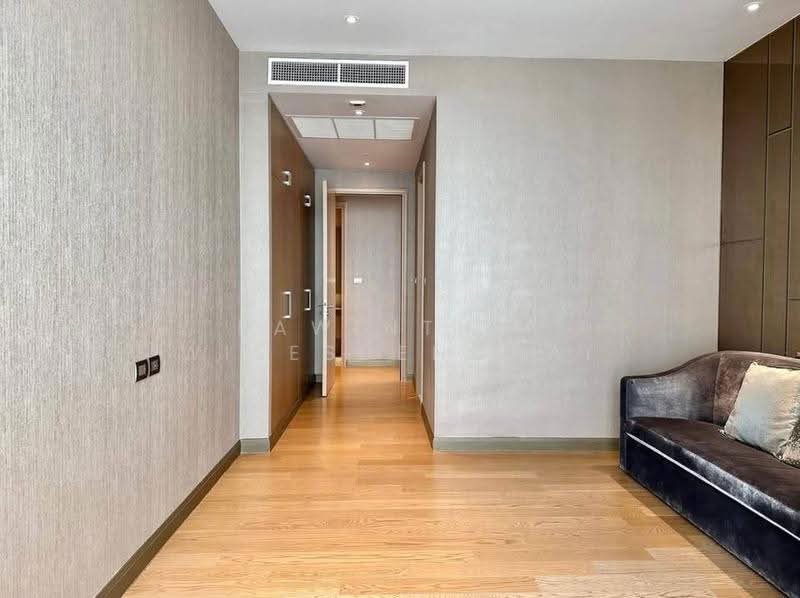 Magnolias Waterfront Residences, Bangkok, 259 Charoen Nakhon Road, Khlong Ton Sai, Khlong San, Bangkok, 3 Bedrooms, 217 sqm, Condo For Rent, by Kawinthip Wisesdenchai, 500613042 - DDproperty.com