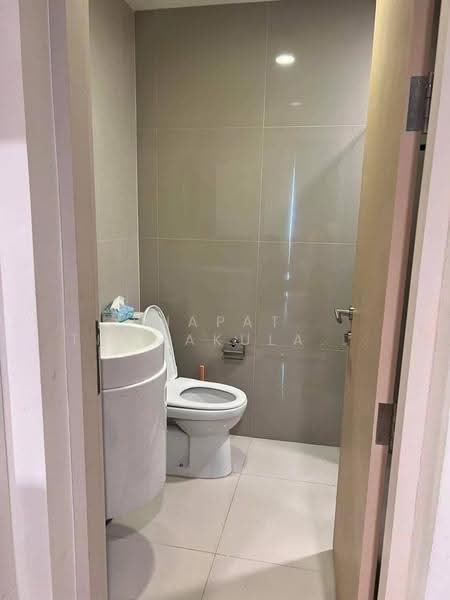 Rhythm Asoke 2, Bangkok, Soi Lertkaew 1 Asoke-Din Daeng Road, Bang Kapi, Huai Khwang, Bangkok, 1 Bedroom, 30 sqm, Condo For Rent, by Napat Thamakulangkul, 500613109 - DDproperty.com