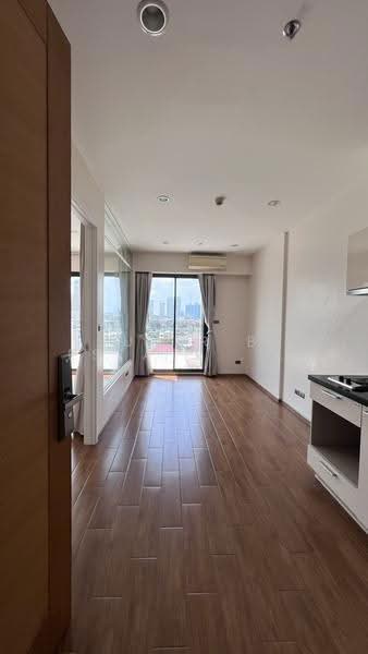 Fuse Sathorn-Taksin, Bangkok, Krung Thon Buri Road, Bang Lam Phu Lang, Khlong San, Bangkok, 1 Bedroom, 48 sqm, Condo For Sale, by Super B Estate Co., Ltd, 500613138 - DDproperty.com