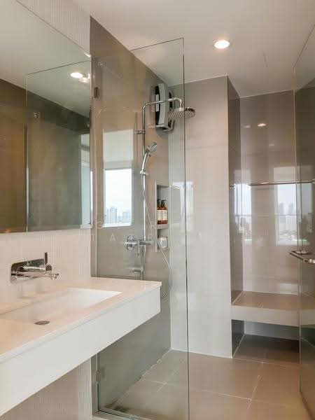 Rhythm Sukhumvit 42, Bangkok, Soi Sukhumvit 42, Sukhumvit Road, Phra Kanong, Khlong Toei, Bangkok, 1 Bedroom, 48 sqm, Condo For Rent, by GT Real Estate Thailand, 500613256 - DDproperty.com