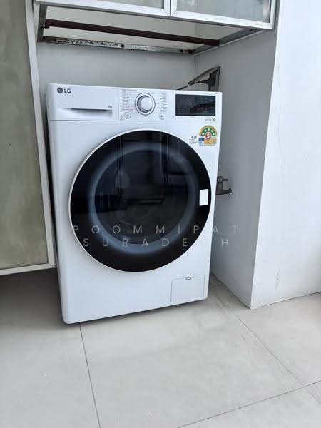 Ivy Sathorn 10, Bangkok, 88 Soi Sathorn 12, Sathorn Road, Silom, Bang Rak, Bangkok, 1 Bedroom, 42 sqm, Condo For Rent, by Poommipat Suradech, 500613257 - DDproperty.com