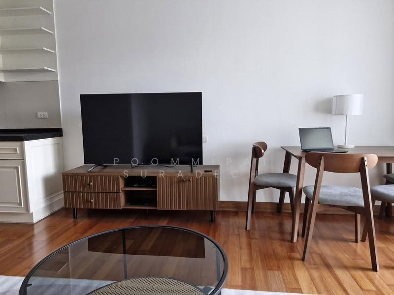 Ivy Sathorn 10 : ไอวี่ สาทร 10, กรุงเทพ, 88 ซอยสาทร 12 ถนนสาทร, สีลม, บางรัก, กรุงเทพ, 42 ตร.ม., คอนโด ให้เช่า, โดย Poommipat Suradech, 500613257 - DDproperty.com