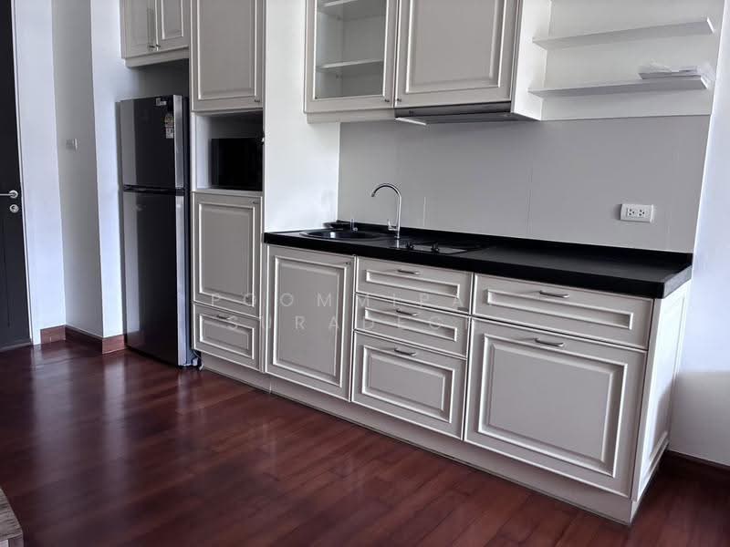Ivy Sathorn 10 : ไอวี่ สาทร 10, กรุงเทพ, 88 ซอยสาทร 12 ถนนสาทร, สีลม, บางรัก, กรุงเทพ, 42 ตร.ม., คอนโด ให้เช่า, โดย Poommipat Suradech, 500613257 - DDproperty.com