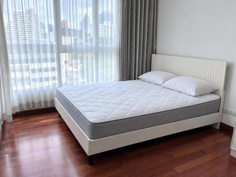 Ivy Sathorn 10 : ไอวี่ สาทร 10, กรุงเทพ, 88 ซอยสาทร 12 ถนนสาทร, สีลม, บางรัก, กรุงเทพ, 42 ตร.ม., คอนโด ให้เช่า, โดย Poommipat Suradech, 500613257 - DDproperty.com