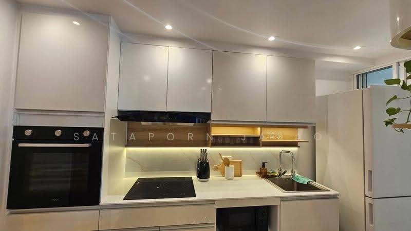 Fortune Condo Town, Bangkok, Naradhiwas Rajanakarindra 24 Alley, Chong Nonsi, Yan Nawa, Bangkok, 2 Bedrooms, 86 sqm, Condo For Rent, by Sataporn Jalao, 500613311 - DDproperty.com