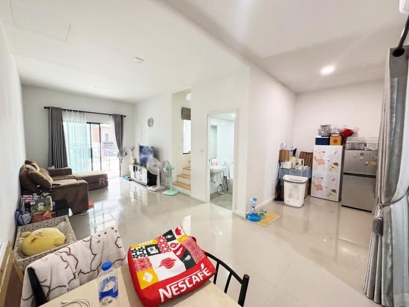 The Connect Bangna-Srivaree 1, Samut Prakan, ซ. 4 ถนน วัดศรีวารีน้อย ต.บางโฉลง อ.บางพลี จ.สมุทรปราการ, Bang Chalong, Bang Plee, Samut Prakan, 3 Bedrooms, 100 sqm, Townhouse For Sale, by The Best Property ฝ้าย, 500613373 - DDproperty.com
