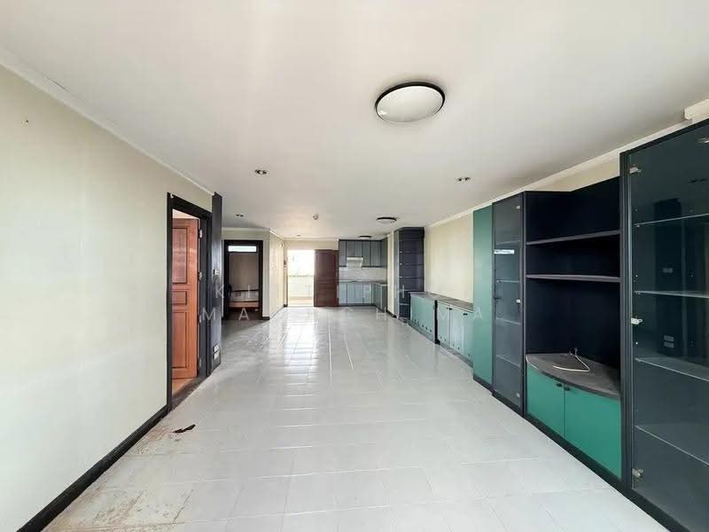 Supalai Place Sukhumvit 39 : ศุภาลัย เพลส สุขุมวิท 39, กรุงเทพ, 175-179 ซอยสุขุมวิท 39 ถนนสุขุมวิท แขวงคลองตันเหนือ เขตวัฒนา กรุงเทพมหานคร, คลองตันเหนือ, วัฒนา, กรุงเทพ, 99 ตร.ม., คอนโด ขาย, โดย Kittiphop Machchima, 500613380 - DDproperty.com