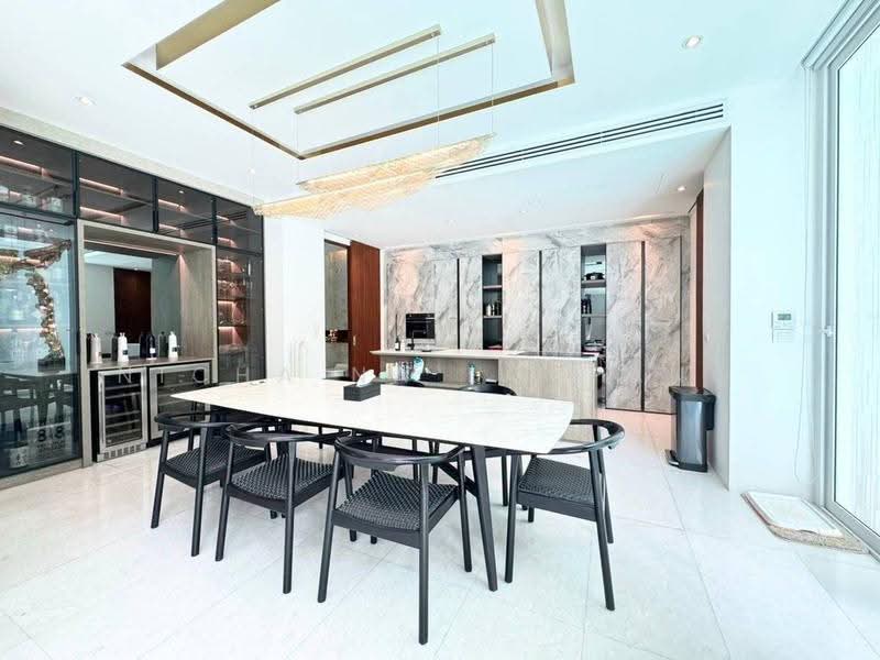 4-BR House, Bangkok, Phra Kanong Nua, Watthana, Bangkok, 4 Bedrooms, 284 sqm, Single Detached House For Sale, by Nicha Na Lampang, 500613381 - DDproperty.com