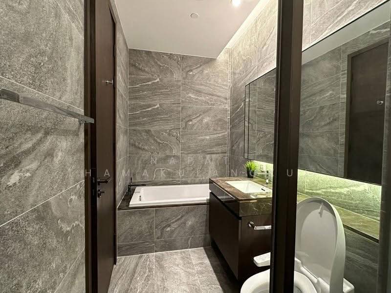 The Esse Sukhumvit 36, Bangkok, Soi Sukhumvit 36, Sukhumvit Road, Phra Kanong, Khlong Toei, Bangkok, 1 Bedroom, 43 sqm, Condo For Rent, by Napat Thamakulangkul, 500613598 - DDproperty.com