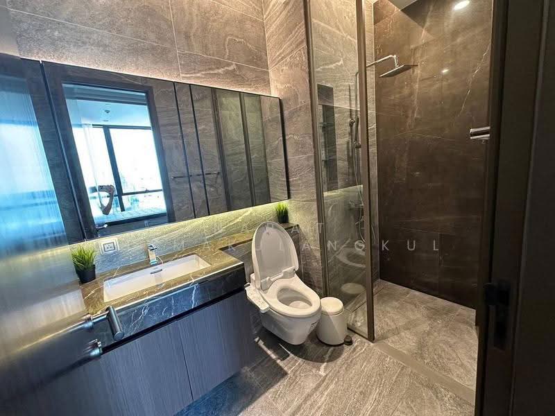 The Esse Sukhumvit 36, Bangkok, Soi Sukhumvit 36, Sukhumvit Road, Phra Kanong, Khlong Toei, Bangkok, 1 Bedroom, 43 sqm, Condo For Rent, by Napat Thamakulangkul, 500613598 - DDproperty.com