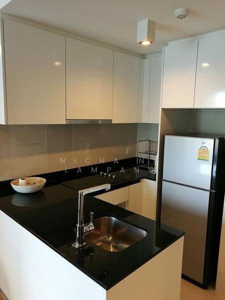 Maestro 39, Bangkok, Sukhumvit Road, Khlong Tan Nua, Watthana, Bangkok, 2 Bedrooms, 60 sqm, Condo For Sale, by Nicha Na Lampang, 500613613 - DDproperty.com
